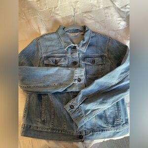 LL BEAN DENIM JACKET petite M